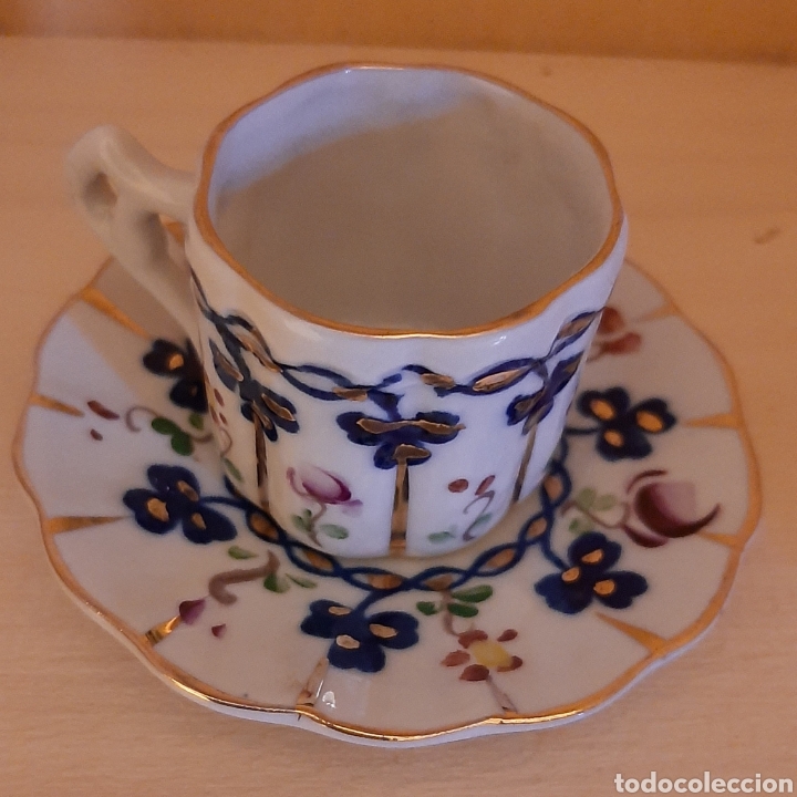 Vintage: Tazita miniatura Taza Caf&eacute; y Plato Porcelana Pintada a mano Armando Grave Aveiro Portugal