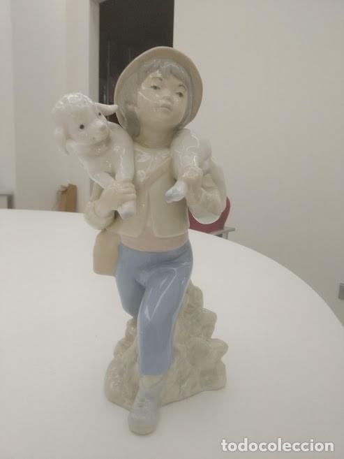 Vintage: FIGURA DE CERAMICA