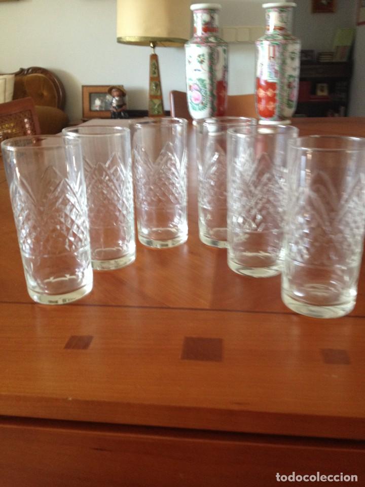 Vintage: Seis vasos con magnifica talla - Foto 2
