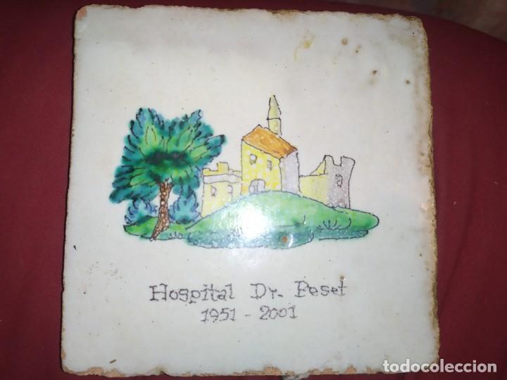 Vintage: &Uacute;NICO AZULEJO BARRO COCIDO PINTADO HOSPITAL DOCTOR PESET 1951 / 2001