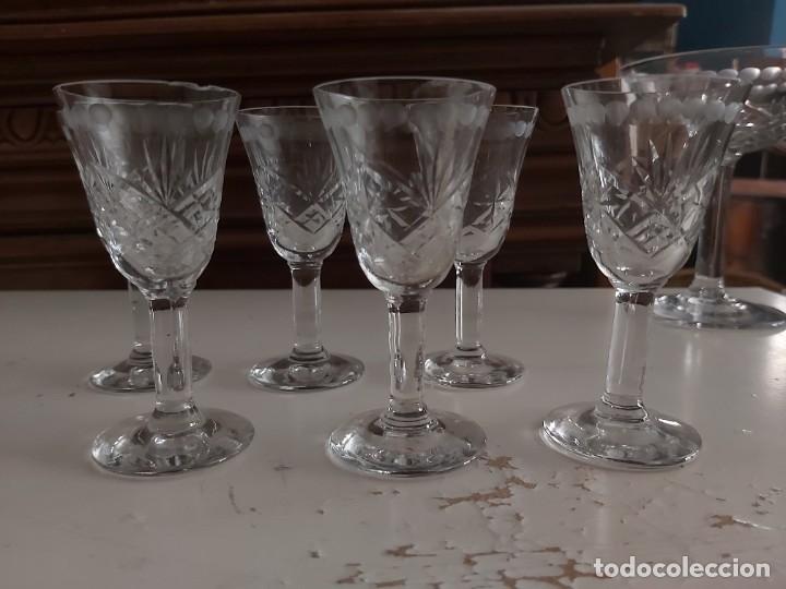 Juego de 6 copas de cristal tallado para licor