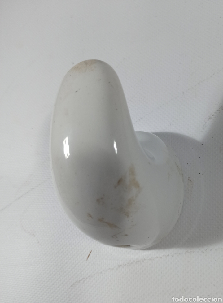 Vintage: colgador de porcelana perchero