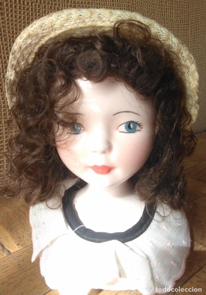 Vintage: Figurita busto chica rizos, de porcelana