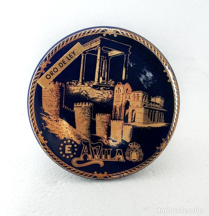 Vintage: Bonito plato peque&ntilde;o de ceramica de Avila - Oro de Ley