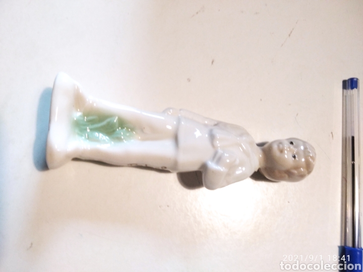 Vintage: Figura porcelana ni&ntilde;o Primera comuni&oacute;n 1985