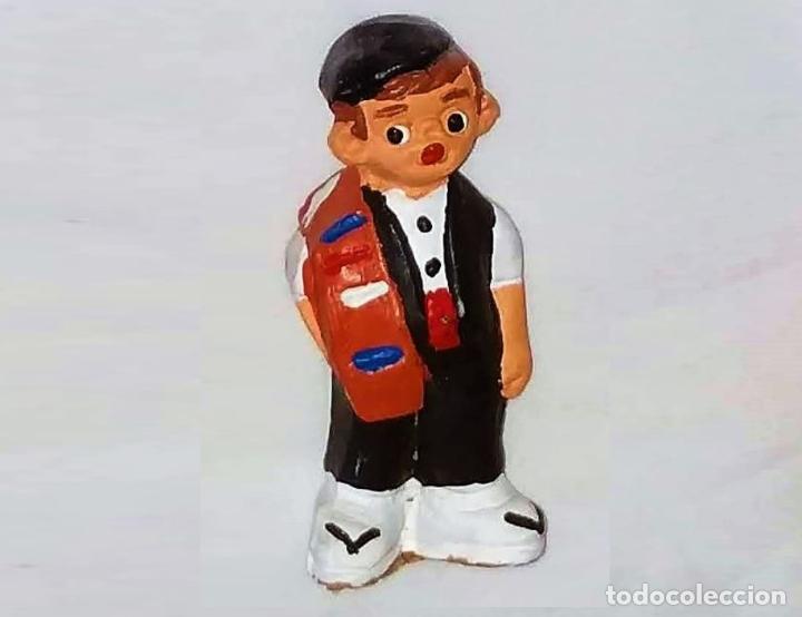 Vintage: Antigua FIGURITA de ALBOROX, de terracota / barro. A&ntilde;os 60/70