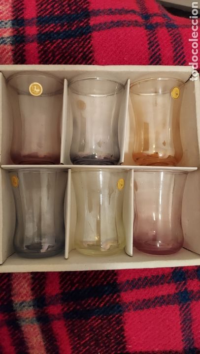 Vintage: CONJUNTO VASITOS VITRO A ESTRENAR - Foto 1