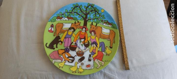 Vintage: PLATO DE PORCELANA DISE&Ntilde;O DE ELKE SOMMER, EDICI&Oacute;N LIMITADA. ESCENA CAMPESTRE. ANNA PERENNA. 25 CM