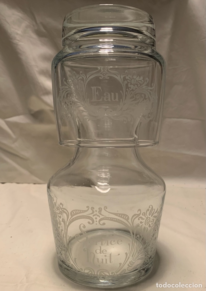 Vintage: Botella de agua y vaso - Foto 1