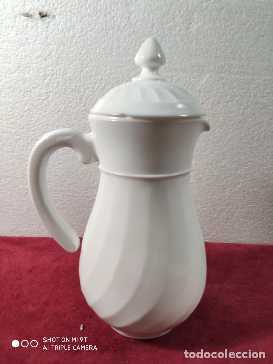 Vintage: CAFETERA TETERA DE OPALINA BLANCA - Foto 3