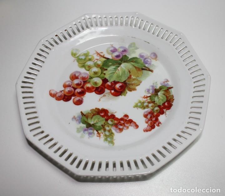 Vintage: PLATO DECORACION UVAS 18 CMS PLATOS