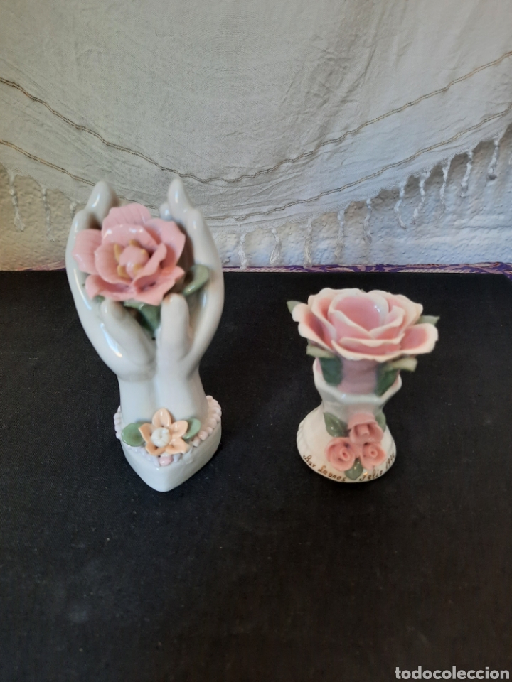 Vintage: Portavela y ornamento manos con flor