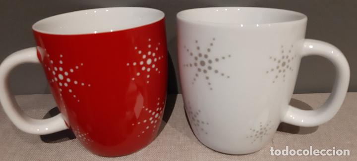 Vintage: JUEGO TAZAS NAVIDAD, EL PRECIO INCLUYE LAS DOS TAZAS , SE PUEDE DIVIDIR LOTE SI SOLO INTERESA UNA
