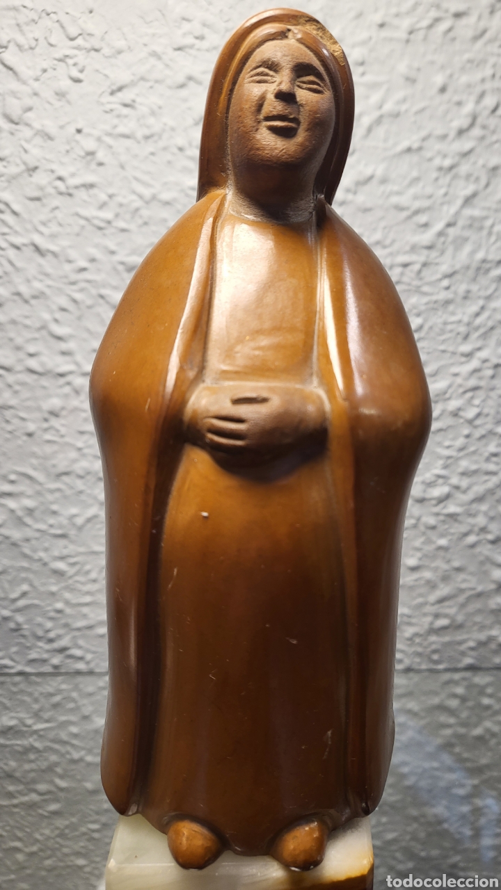 Vintage: Talla en barro, firmada en base . - Foto 1