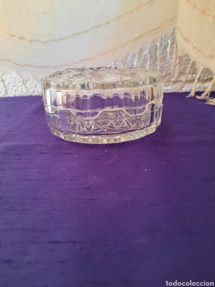 Vintage: Caja bombonera cristal tallado.