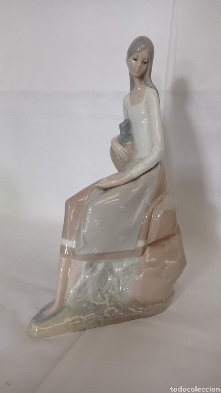 Vintage: Figura de porcelana Lladr&oacute; Nao.