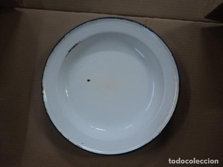 Vintage: bandeja antigua recubierta de porcelana