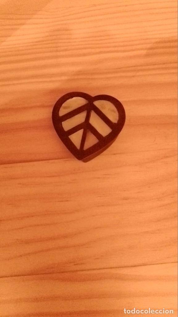 Vintage: Caja Metalica con forma de corazon