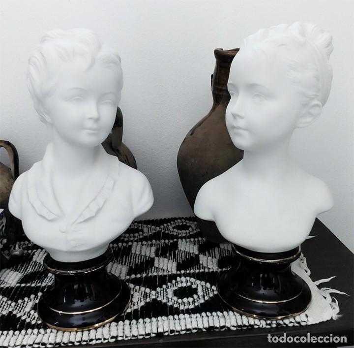 Vintage: PAREJA DE BUSTOS EN PORCELANA BISCUIT Y LIMOUGES MIDEN 35/20 CM 13 CM DE DIAMETRO EN LA BASE - Foto 1