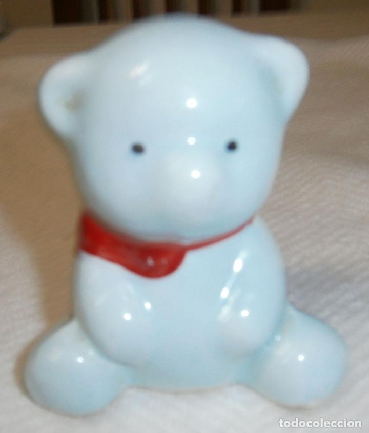 Vintage: osito de ceramica color azul 7 cms