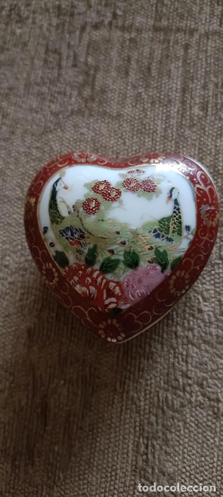 Vintage: Caja en forma de coraz&oacute;n - Foto 1