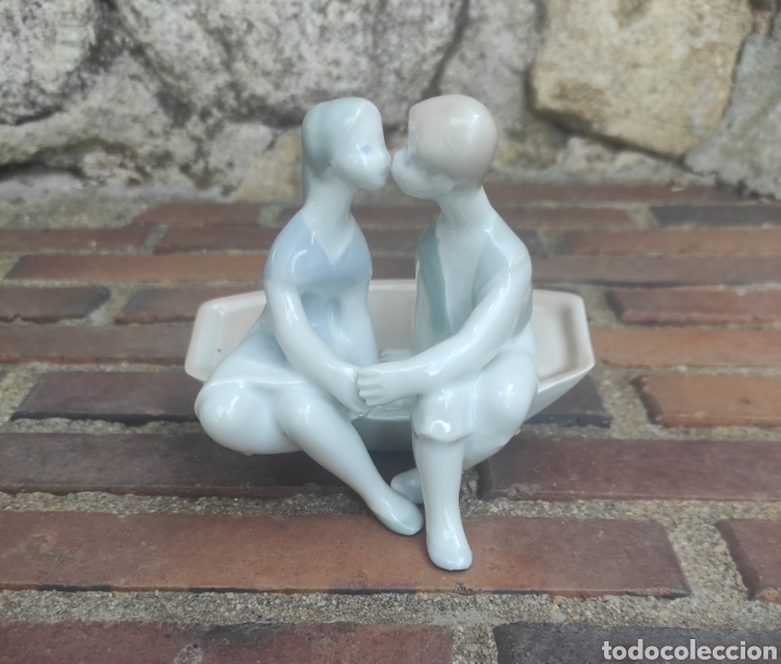 Vintage: Figura de porcelana Santa Clara