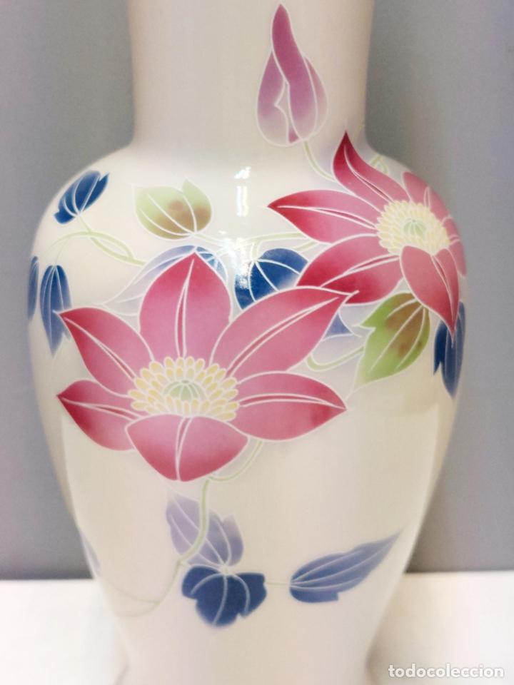 Vintage: JARRON VINTAGE PORCELANA FINA DE JAPON.