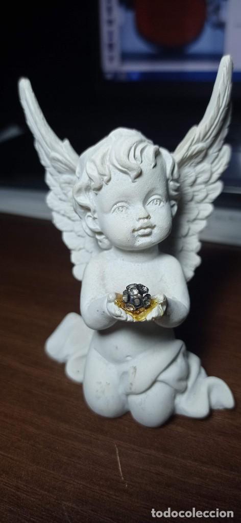 Vintage: ANGEL CON OFRENDA PARECEN CIRCONITAS 10 x 6 x 6