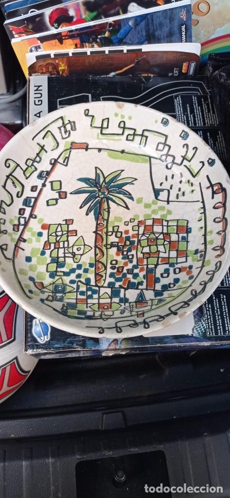 Vintage: PLATO decorativo MARISCAL - LA PALMERA MORA DE ALMANZORA - OBSEQUIO CAM - 1997