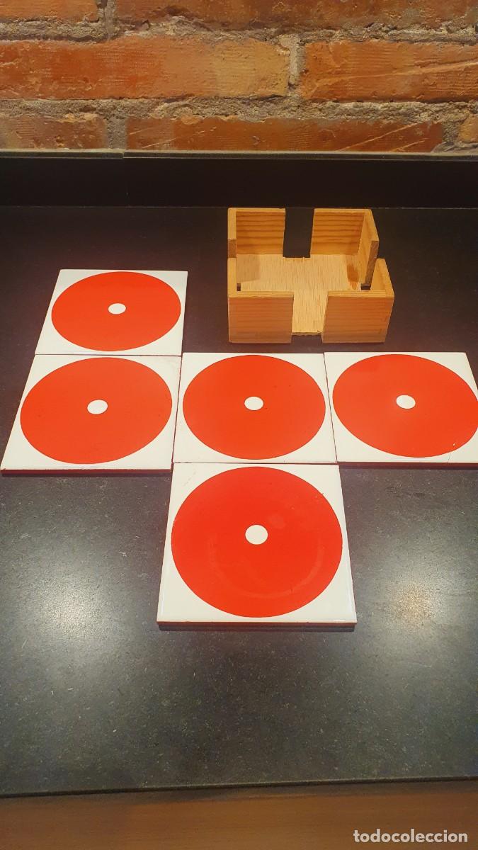 Vintage: Juego de posavasos cer&aacute;micos pop era
