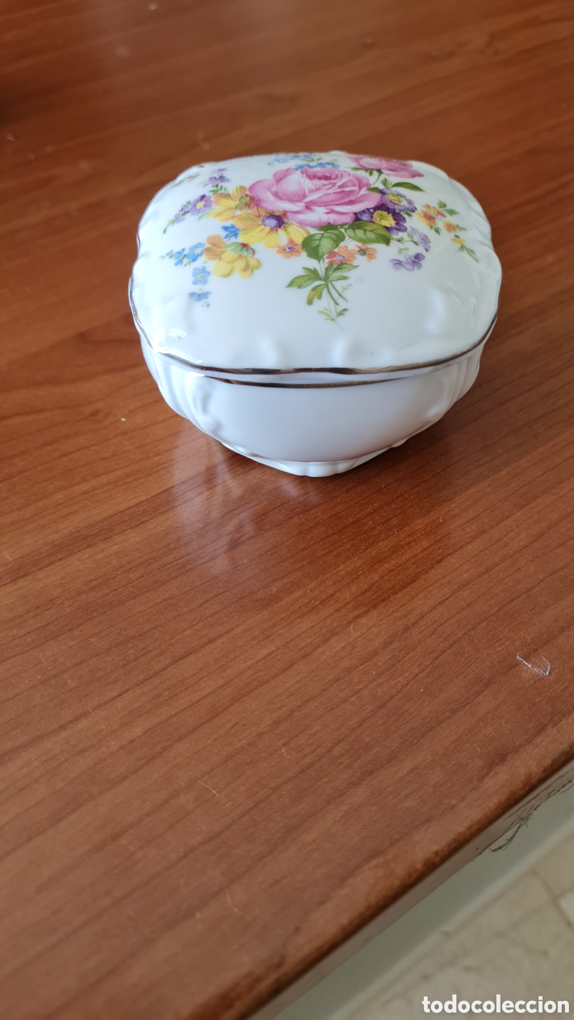 Vintage: Caja porcelana antigua fina de colecci&oacute;n Impecable