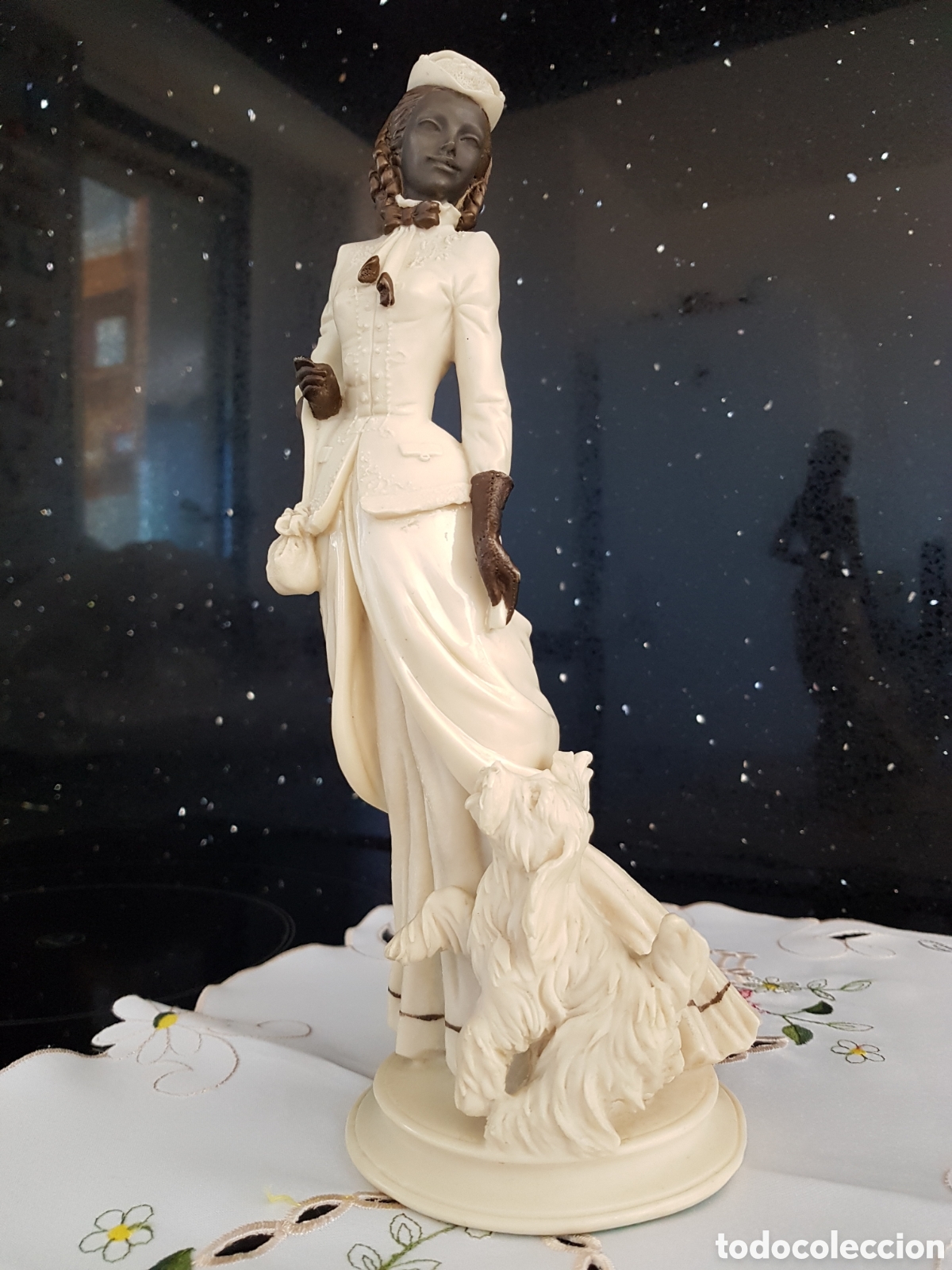 Vintage: ESCULTURA AURO BELCARI.