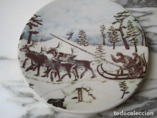 Vintage: PLATO DE PORCELANA DEL PINTOR ANDREAS ALARIESTO - FINLANDIA - 1981 - N&ordm; 12 RENOS