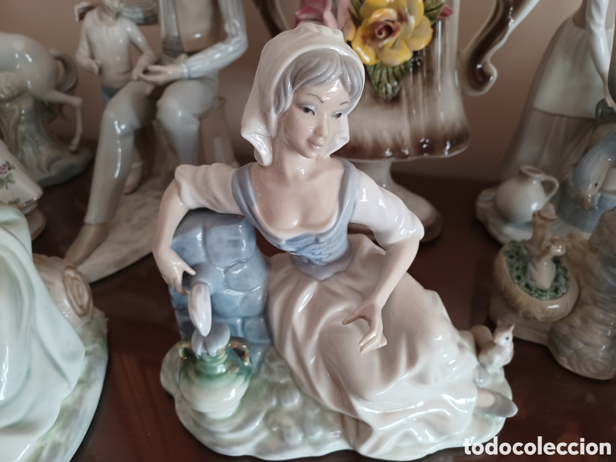 Vintage: Preciosa campesina de porcelana