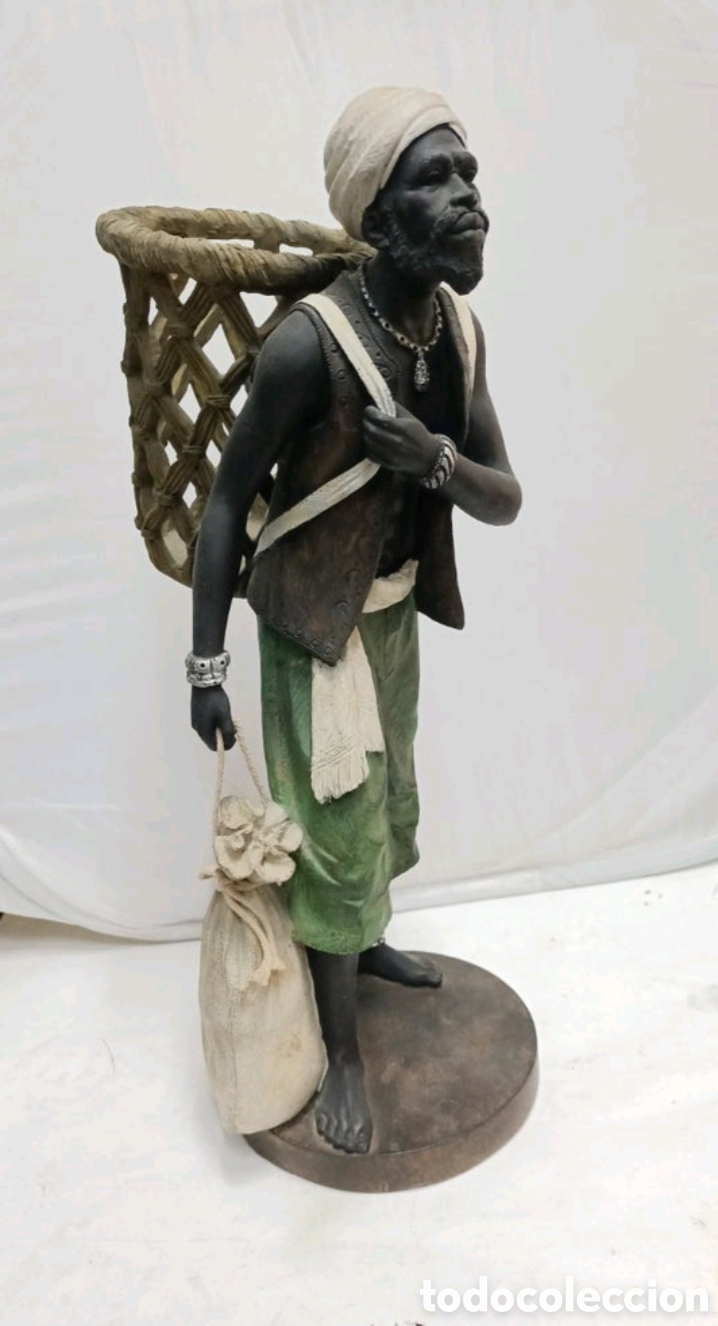 Vintage: Gran figura de porteador africano