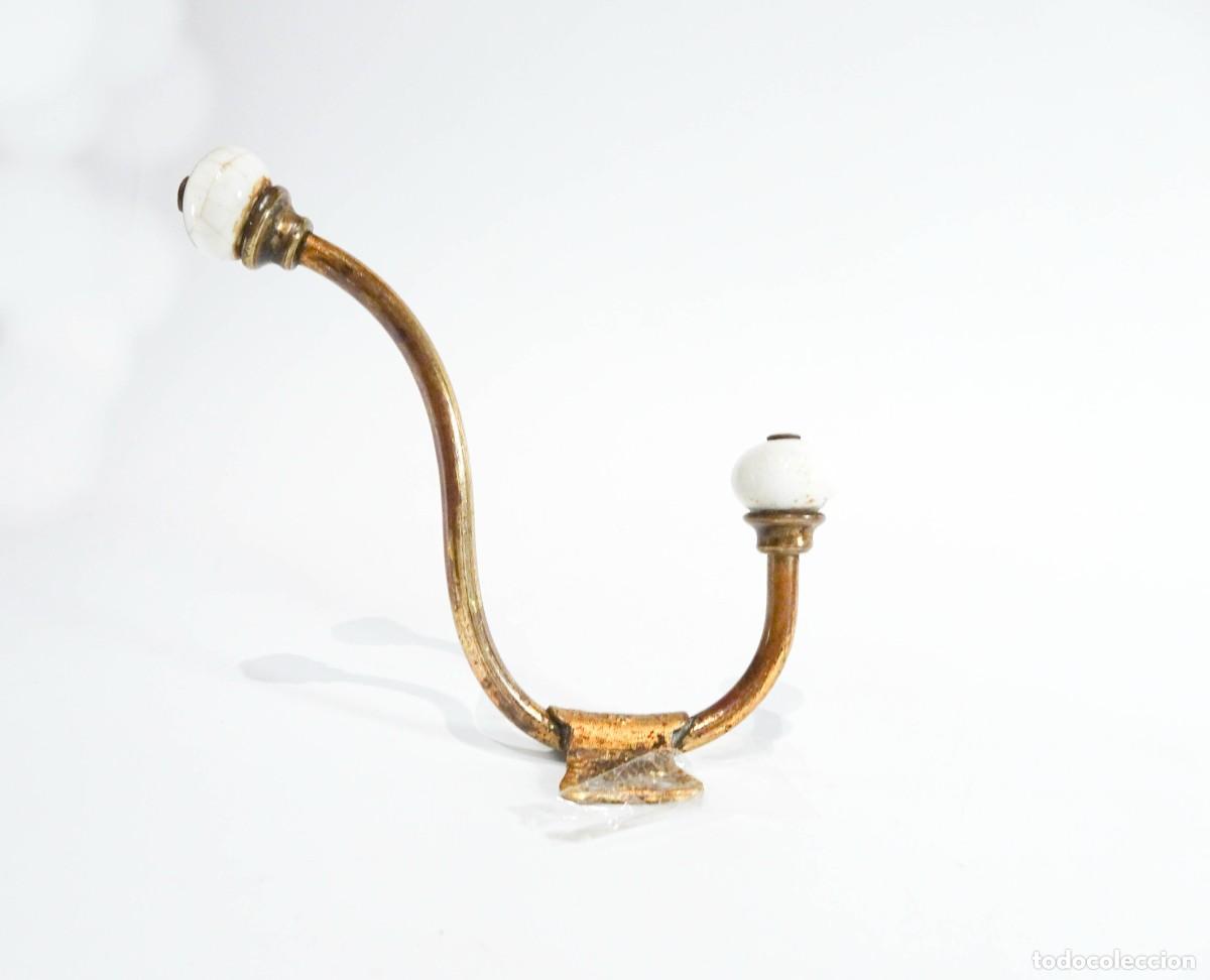 Vintage: GANCHO COLGADOR PERCHERO METAL Y PORCELANA PRINCIPIOS SIGLO XX