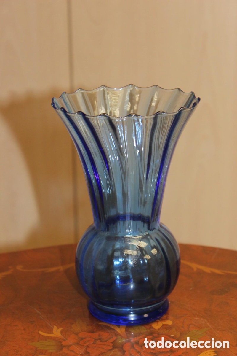 Vintage: Jarr&oacute;n de vidrio azul - Foto 1