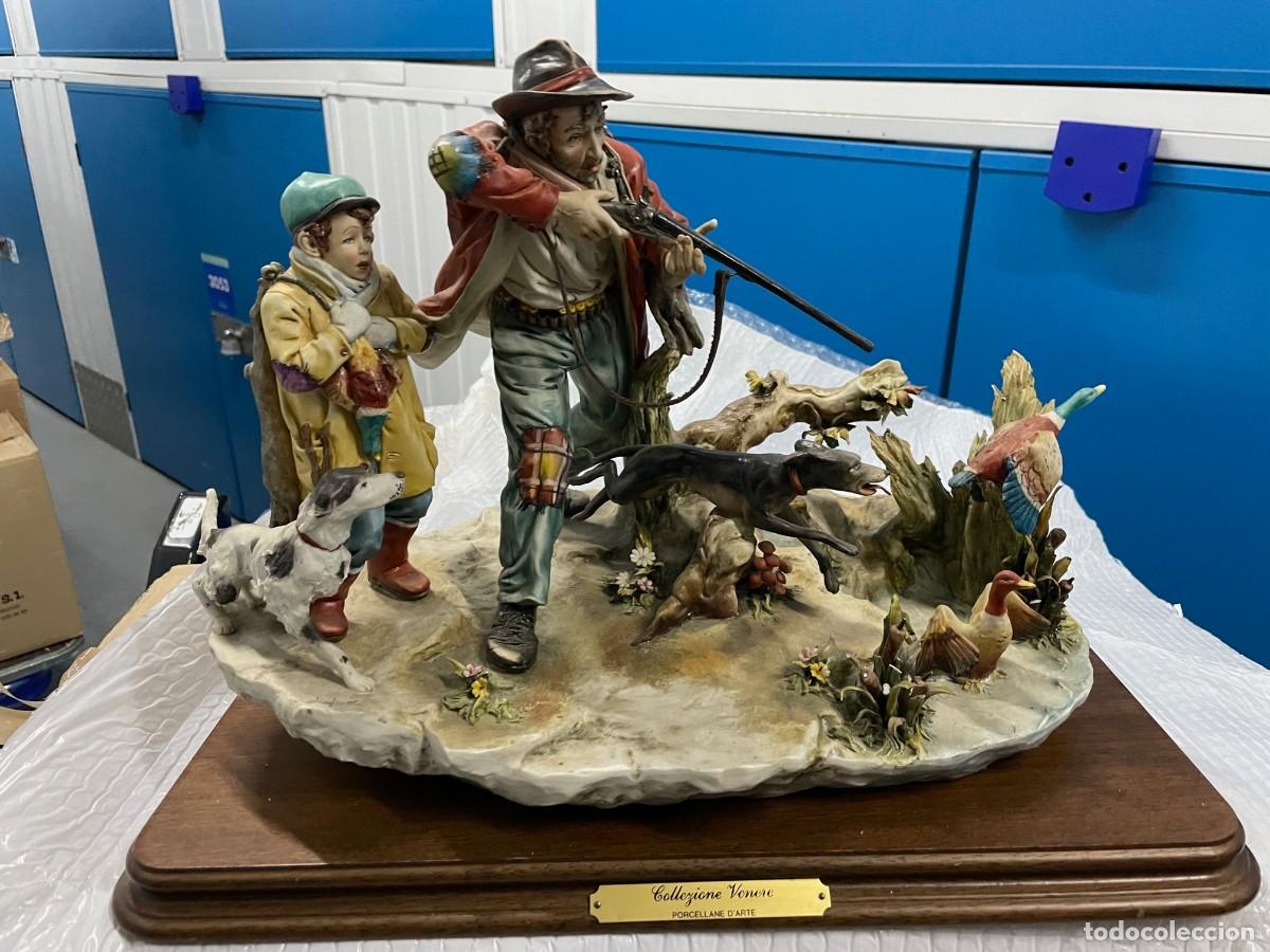 Vintage: FIGURA CAZADOR CAPO DI MONTE