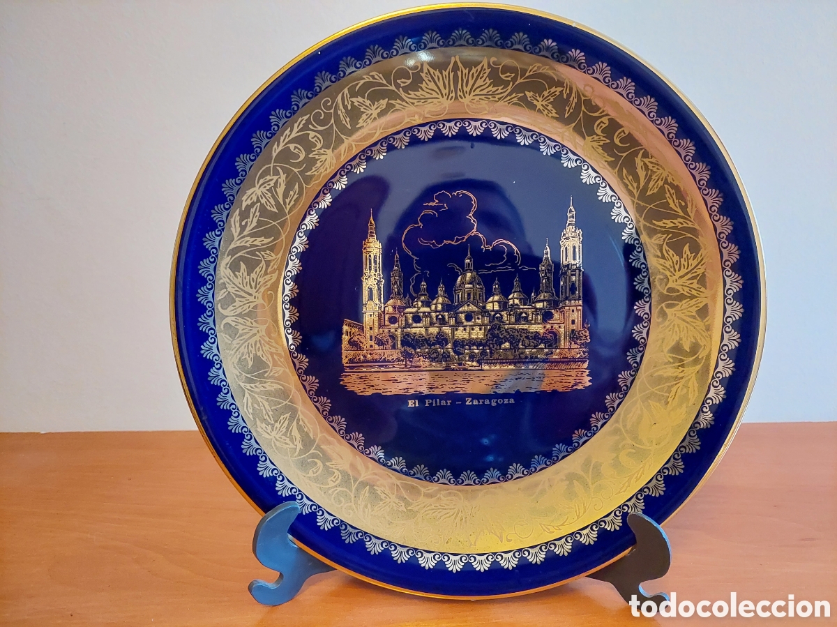 Vintage: Plato Damasquino en oro.