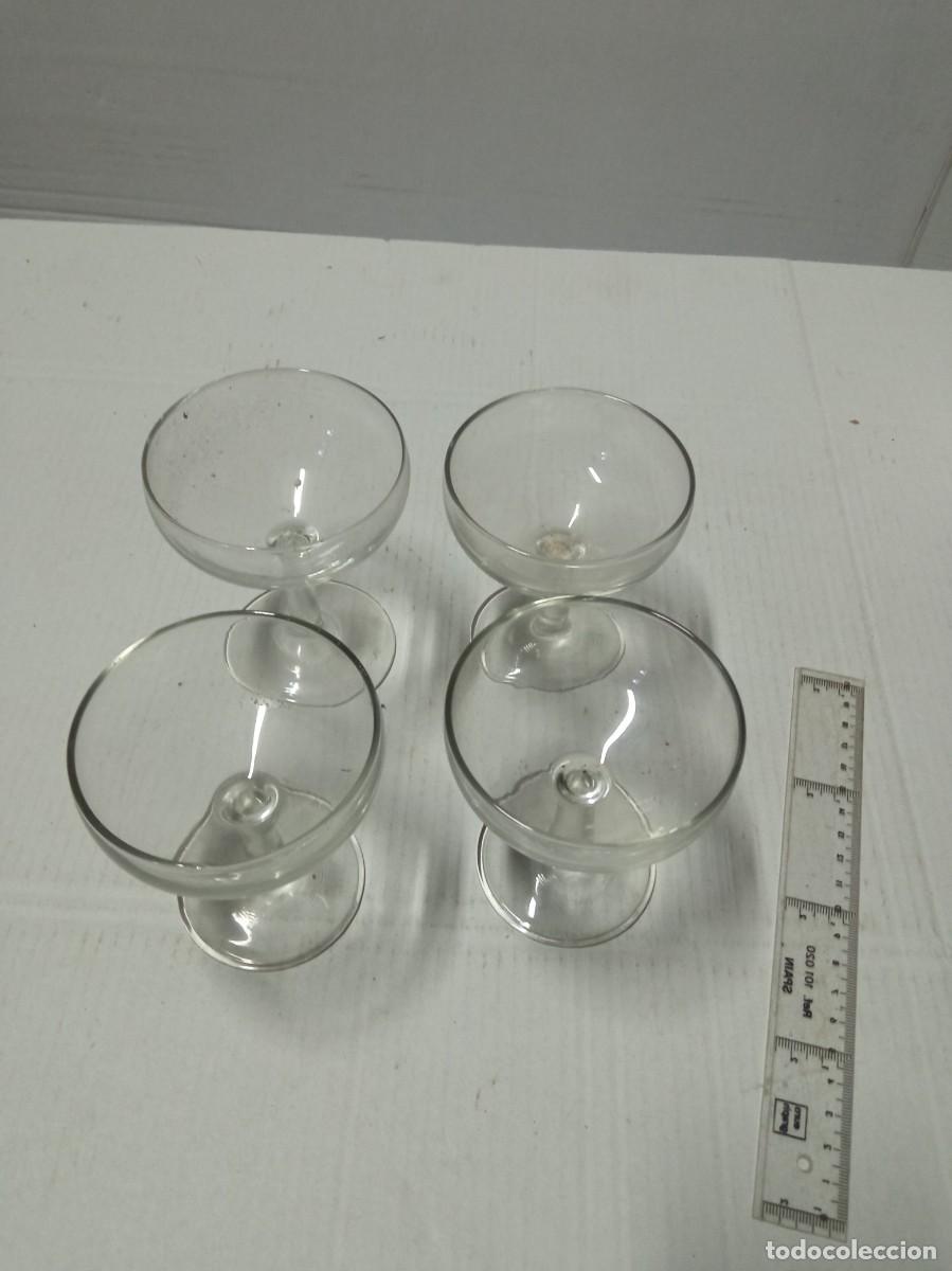 Vintage: 4 copas planas Vintage - Foto 1