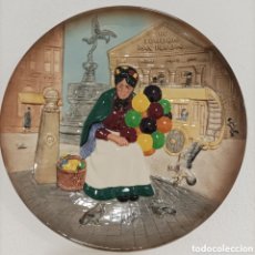 Vintage: THE OLD BALLOON SELLER(ROYAL DOULTON). Lote 401755764
