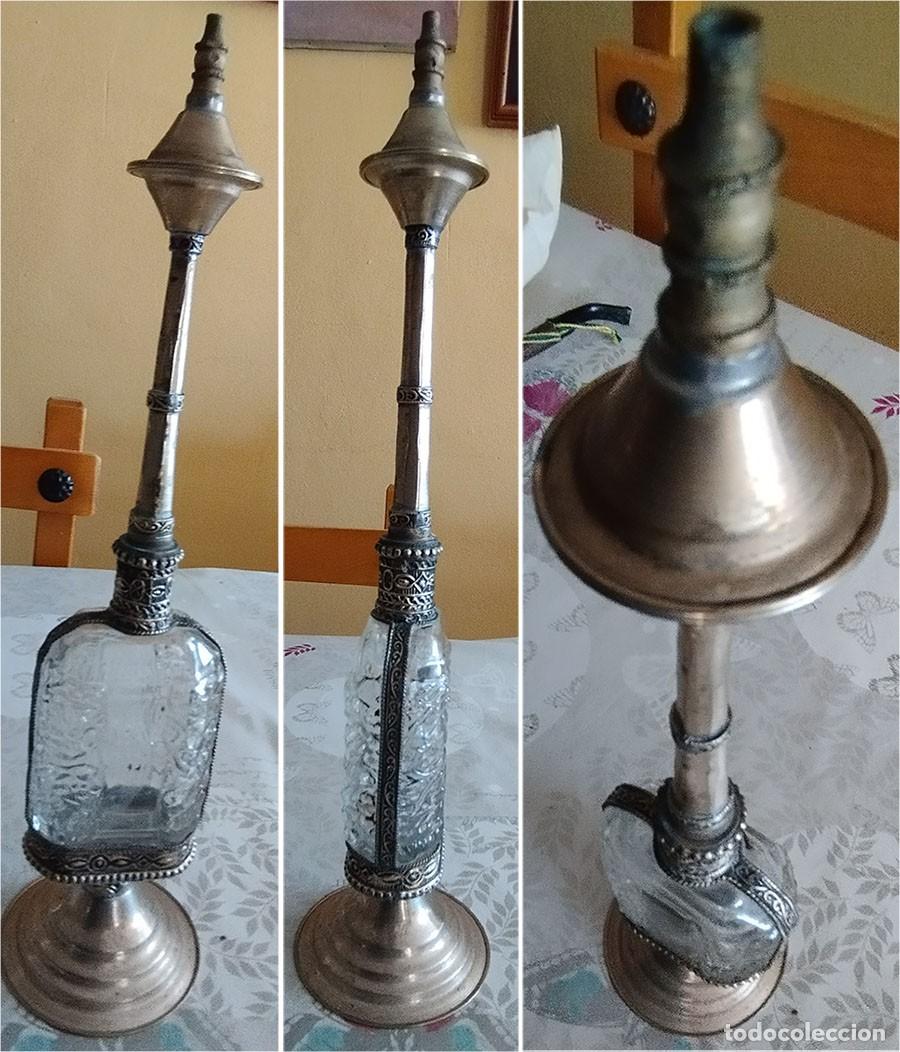 Vintage: ANTIGUO PERFUMADOR ARABE CRISTAL Y METAL PLATEADO CON FILIGRANA MIDE 32 CM DE ALTO 8 DE DIAMETRO EN