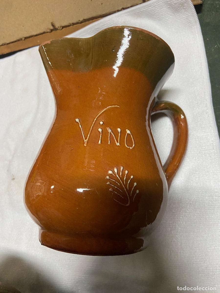 Vintage: JARRA DE CER&Aacute;MICA PARA EL VINO VIDRIADA EN MARRON - MEDIDAS: 20 X 13 CM