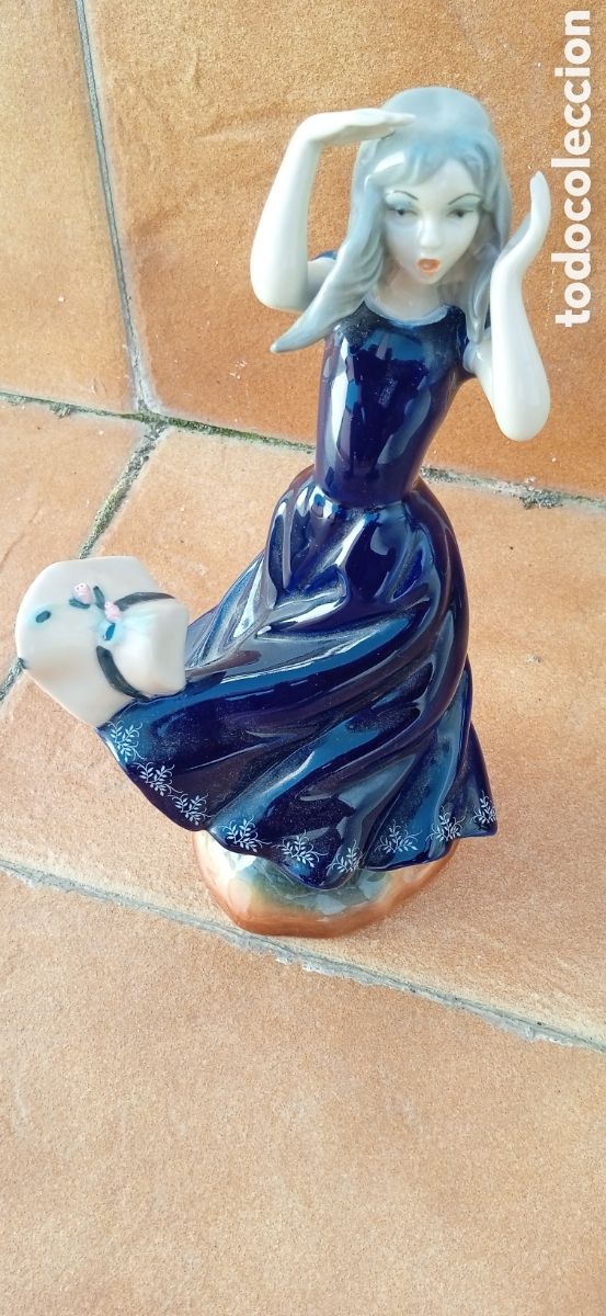 Vintage: Figura de mujer en cer&aacute;mica, de PORCElGAMA de Quart de Poblet (V)