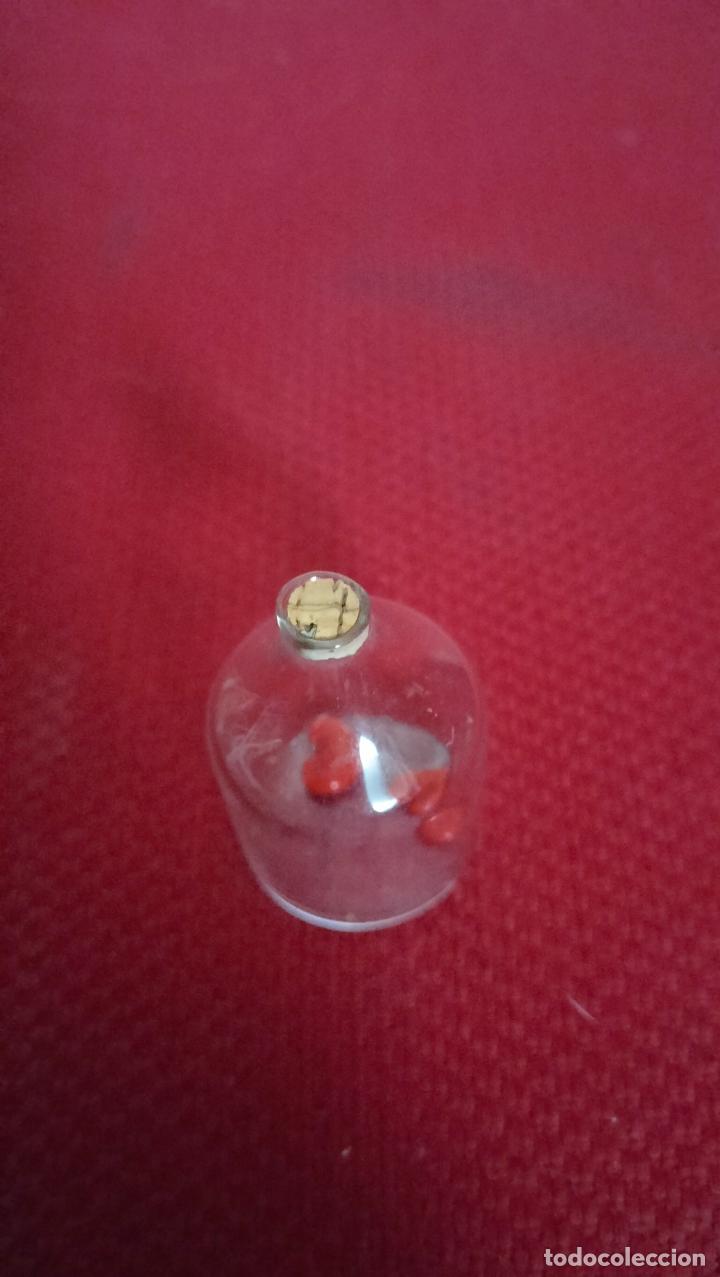 Vintage: PEQUE&Ntilde;A BOTELLA DE CRISTAL..... - Foto 2