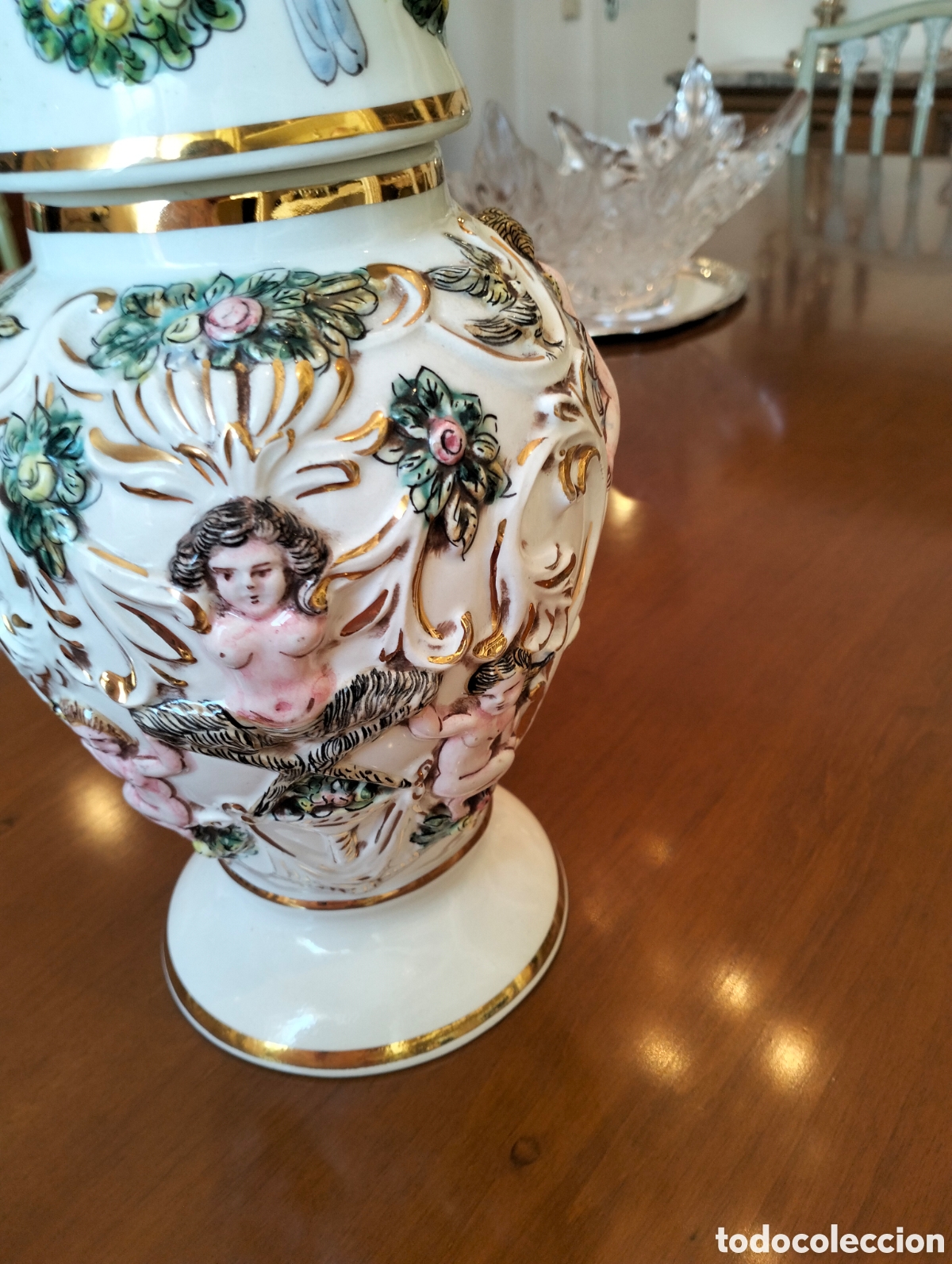 Vintage: Oferta. Jarr&oacute;n Antiguo de Capodimonte - Foto 4