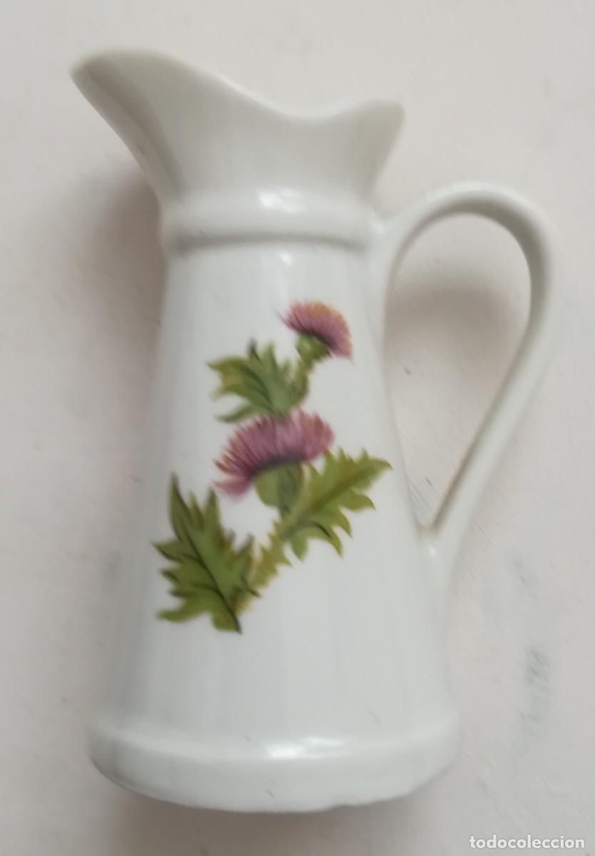 Vintage: JARRA DE LECHE DE PORCELANA en miniatura
