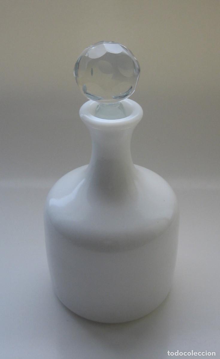 Vintage: BOTELLA DE LICOR. VIDRIO SOPLADO. - Foto 1