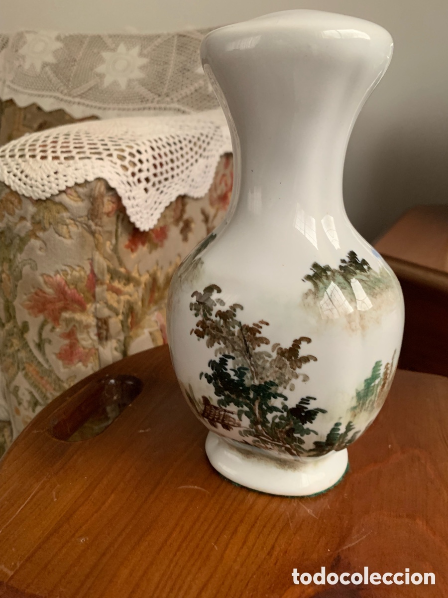 Vintage: Florero de porcelana - Foto 2