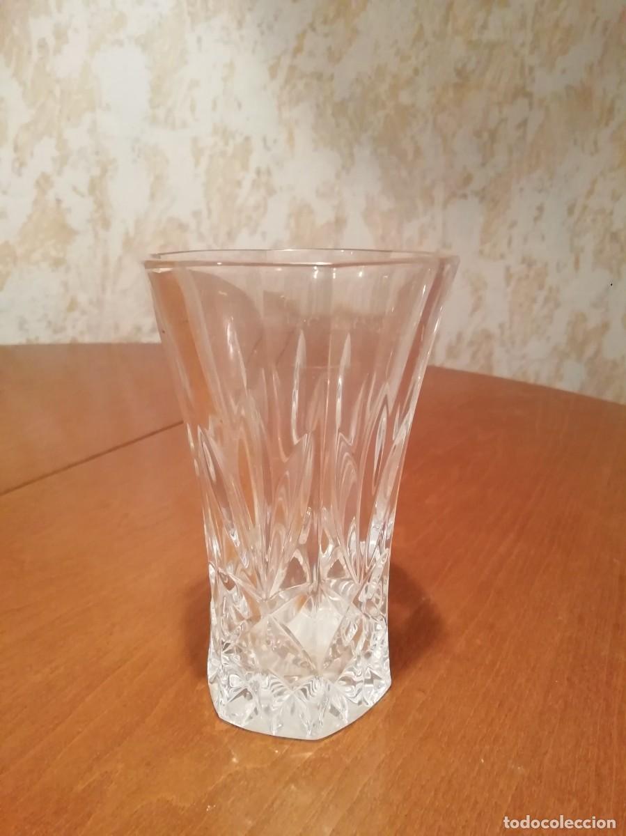 Vintage: Jarr&oacute;n de cristal tallado - Foto 1